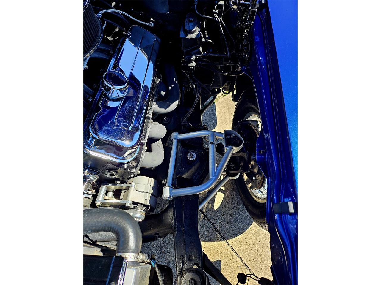 Chevrolet-Ii-nova-1972-Electric-blue-Black-on-black-12