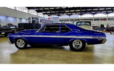 Chevrolet-Ii-nova-1972-Electric-blue-Black-on-black-26