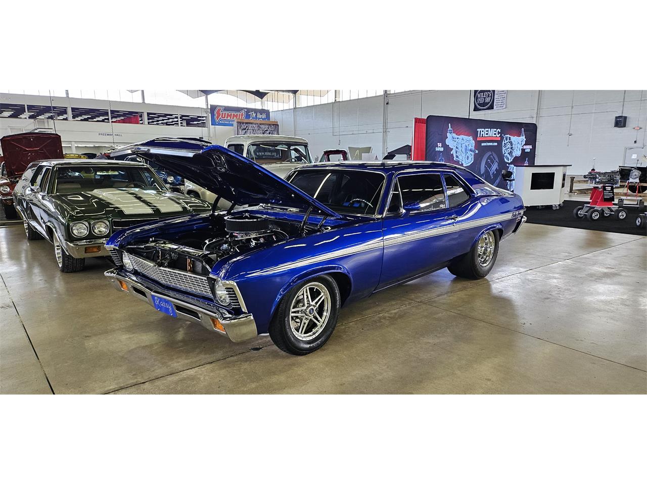 Chevrolet-Ii-nova-1972-Electric-blue-Black-on-black-27