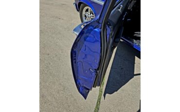 Chevrolet-Ii-nova-1972-Electric-blue-Black-on-black-3