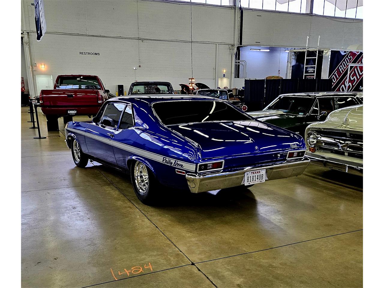 Chevrolet-Ii-nova-1972-Electric-blue-Black-on-black-30