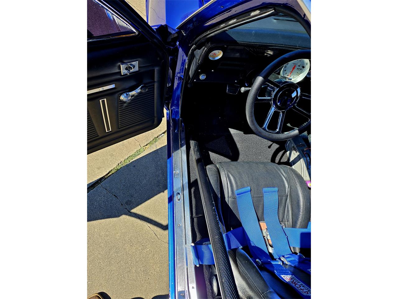Chevrolet-Ii-nova-1972-Electric-blue-Black-on-black-32