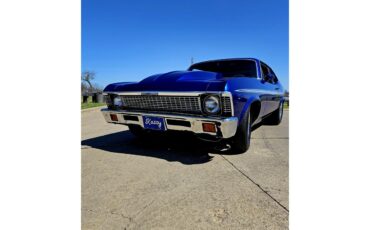 Chevrolet-Ii-nova-1972-Electric-blue-Black-on-black-41
