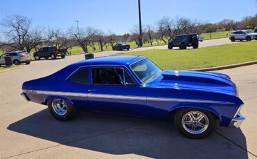 Chevrolet-Ii-nova-1972-Electric-blue-Black-on-black-44