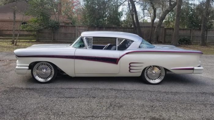 Chevrolet-Impala-1958-14
