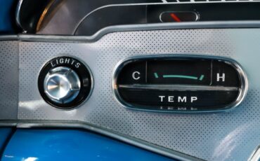Chevrolet-Impala-1958-Cashmere-Blue-Blue-23