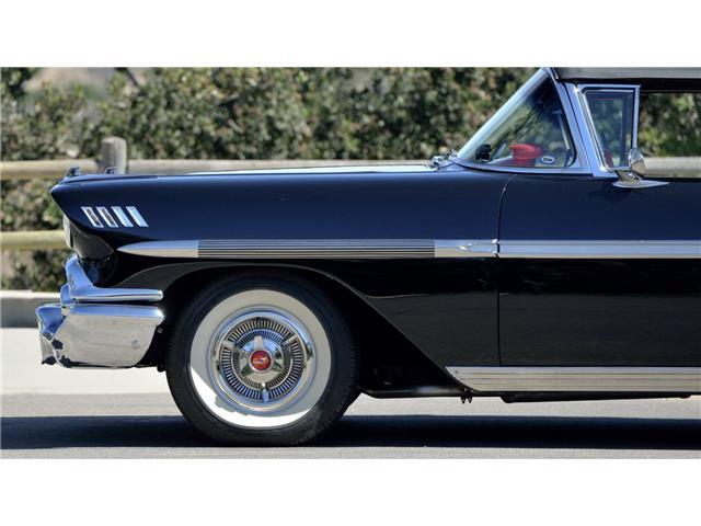 Chevrolet-Impala-1958-Convertible-24