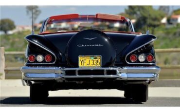 Chevrolet-Impala-1958-Convertible-25
