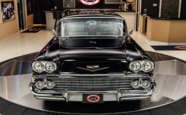 Chevrolet-Impala-1958-Coupe-8
