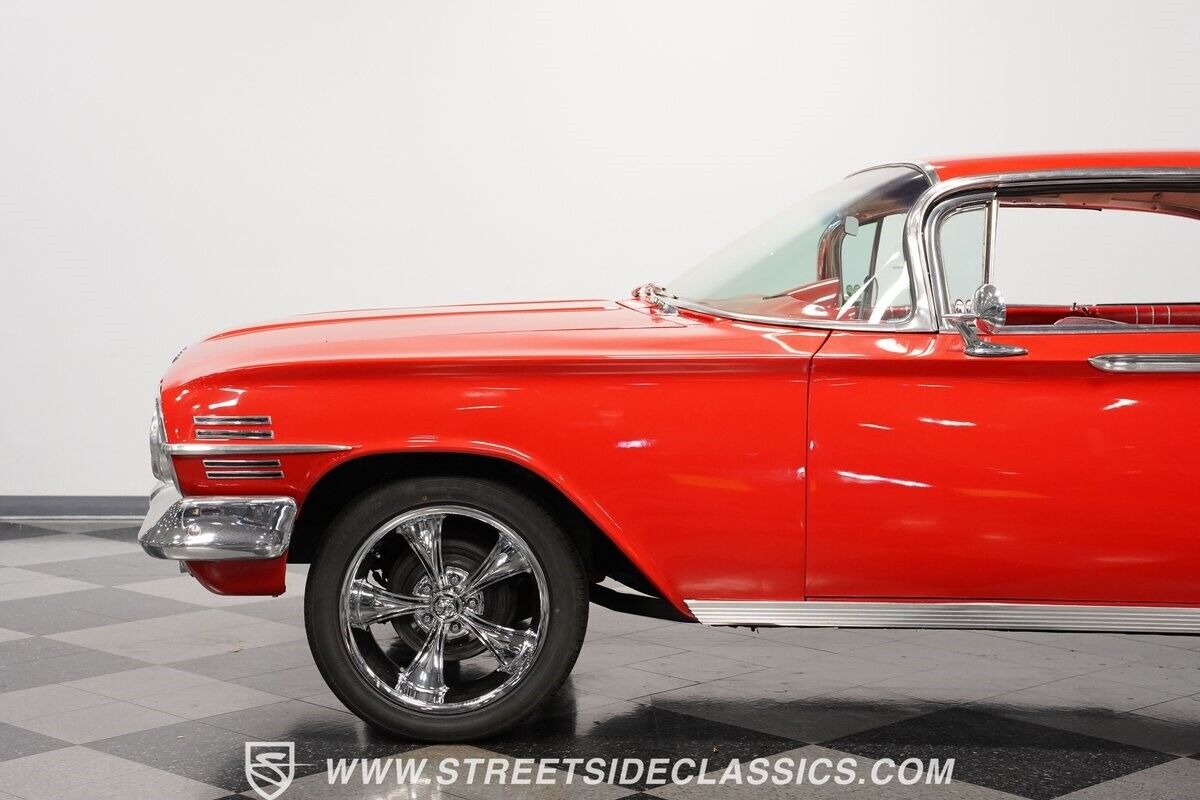 Chevrolet-Impala-1960-23