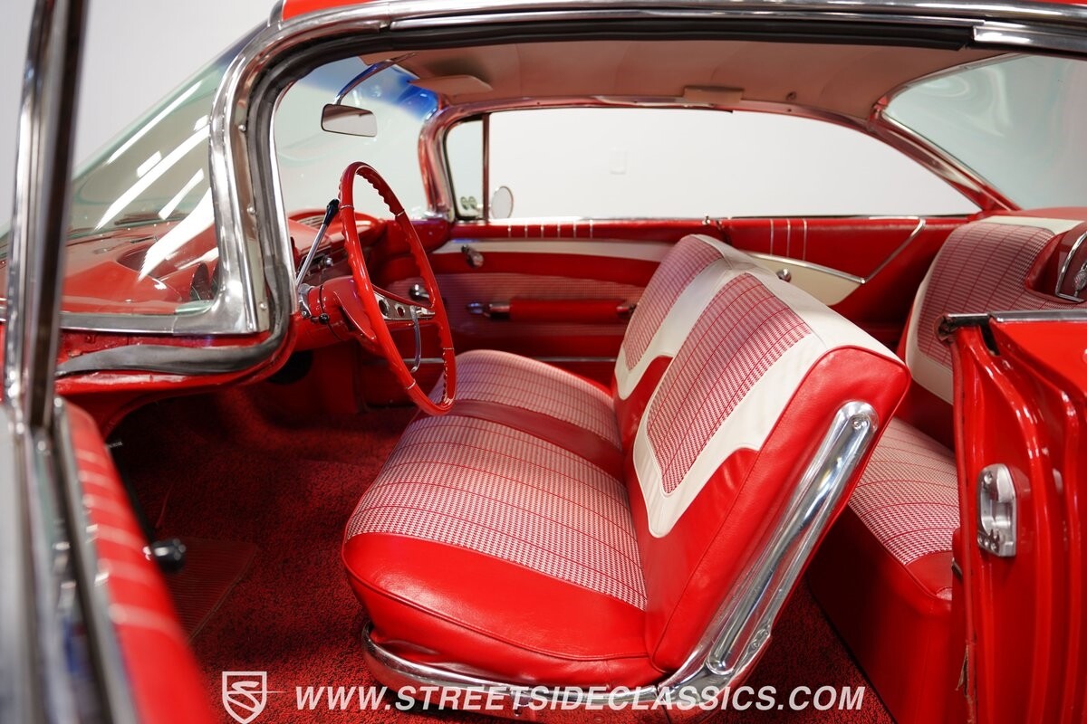 Chevrolet-Impala-1960-38