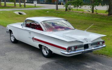 Chevrolet-Impala-1960-Coupe-12