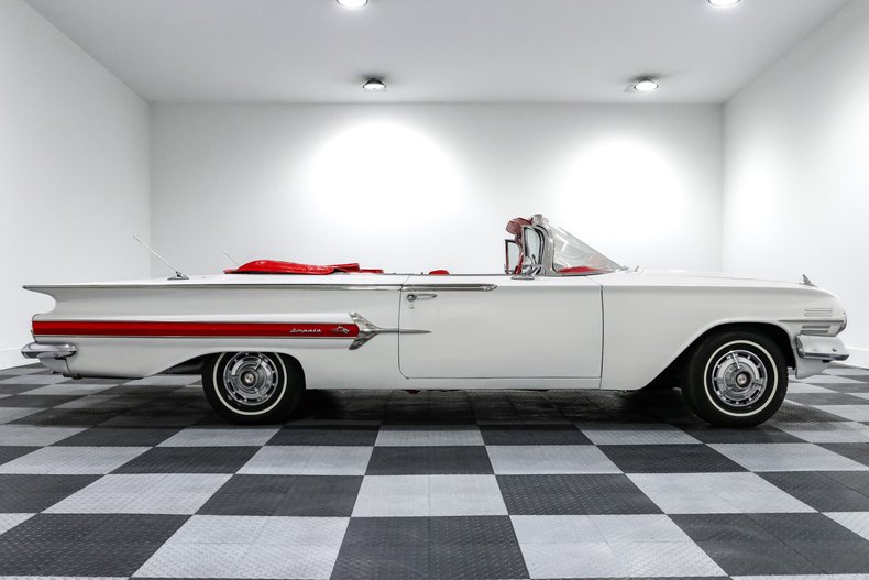 Chevrolet-Impala-1960-White-Red-13