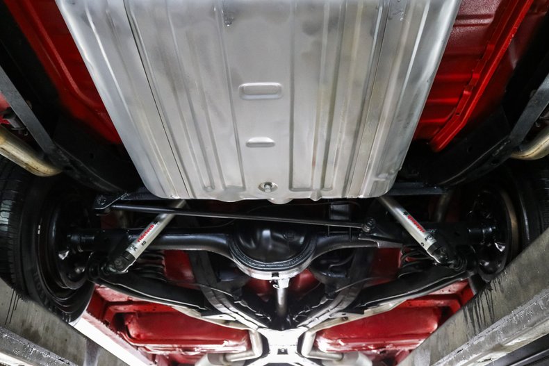 Chevrolet-Impala-1960-White-Red-2