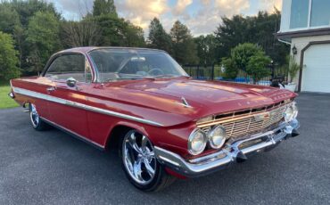 Chevrolet-Impala-1961-Coupe-12