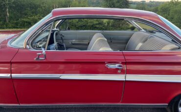 Chevrolet-Impala-1961-Coupe-15
