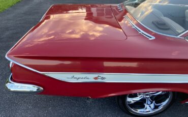 Chevrolet-Impala-1961-Coupe-20