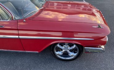 Chevrolet-Impala-1961-Coupe-21