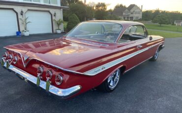 Chevrolet-Impala-1961-Coupe-9
