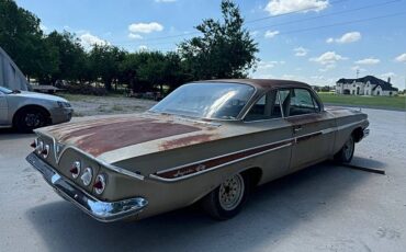 Chevrolet-Impala-1961-custom-16
