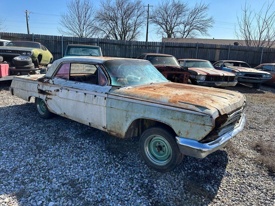 Chevrolet-Impala-1962-1