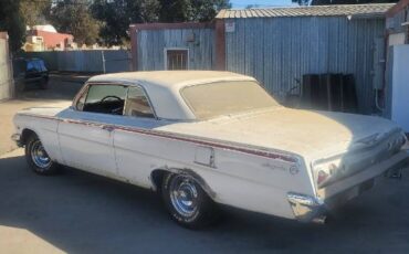 Chevrolet-Impala-1962-4