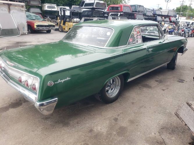 Chevrolet-Impala-1962-Green-Black-11