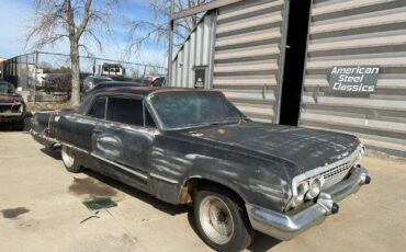 Chevrolet-Impala-1963