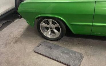Chevrolet-Impala-1963-Green-13
