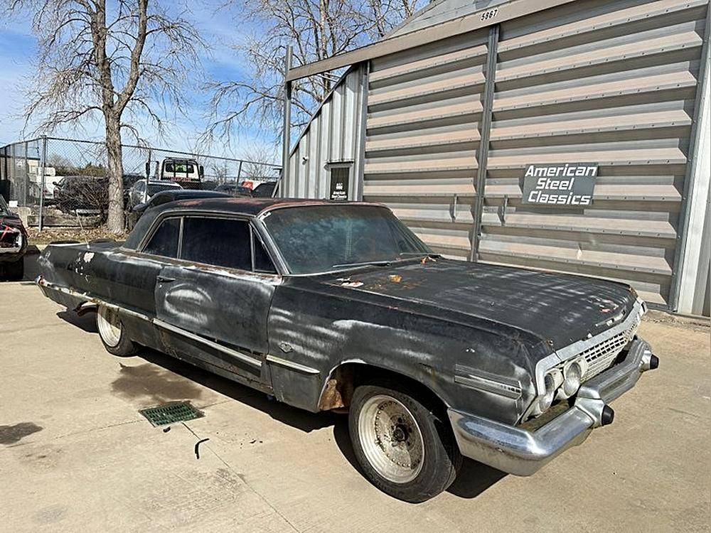 Chevrolet-Impala-1963-black-5