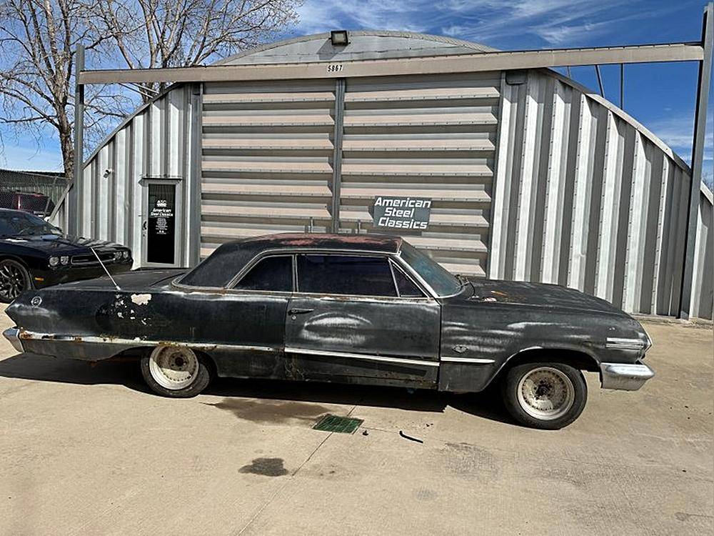 Chevrolet-Impala-1963-black-6