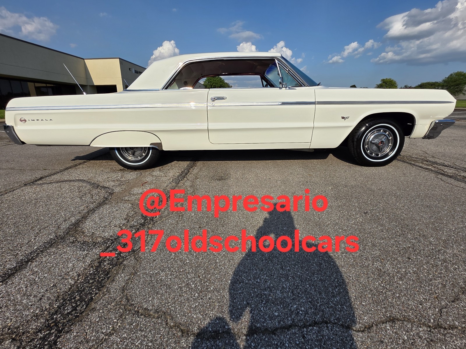Chevrolet-Impala-1964-3