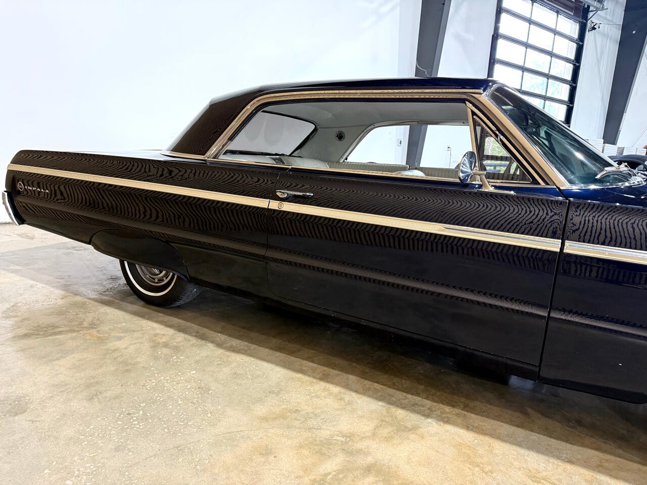 Chevrolet-Impala-1964-American-Muscle-Car-12