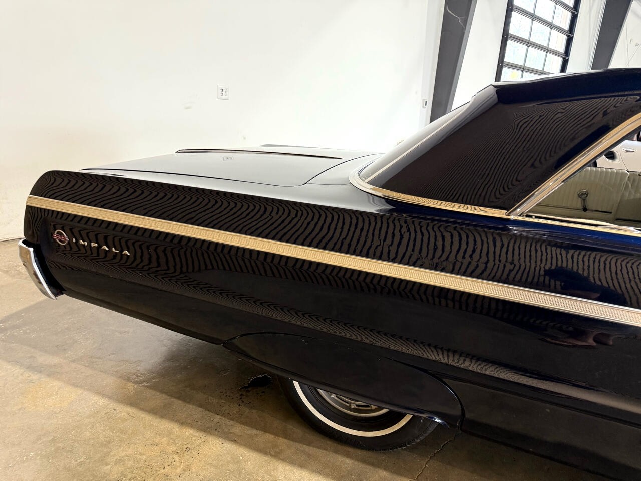 Chevrolet-Impala-1964-American-Muscle-Car-13