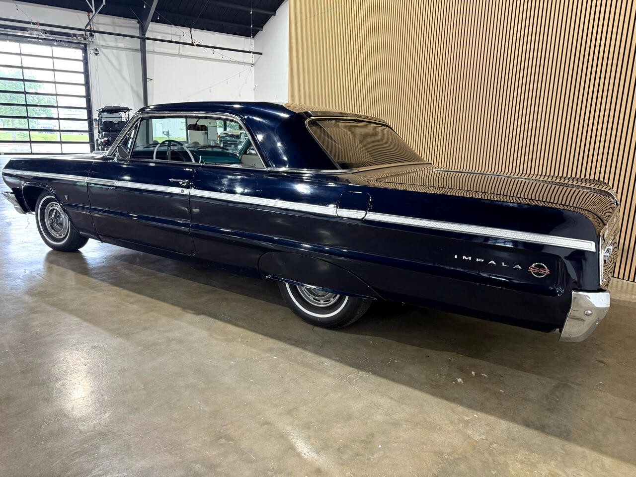 Chevrolet-Impala-1964-American-Muscle-Car-17
