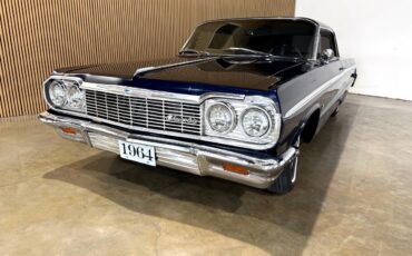 Chevrolet-Impala-1964-American-Muscle-Car-2