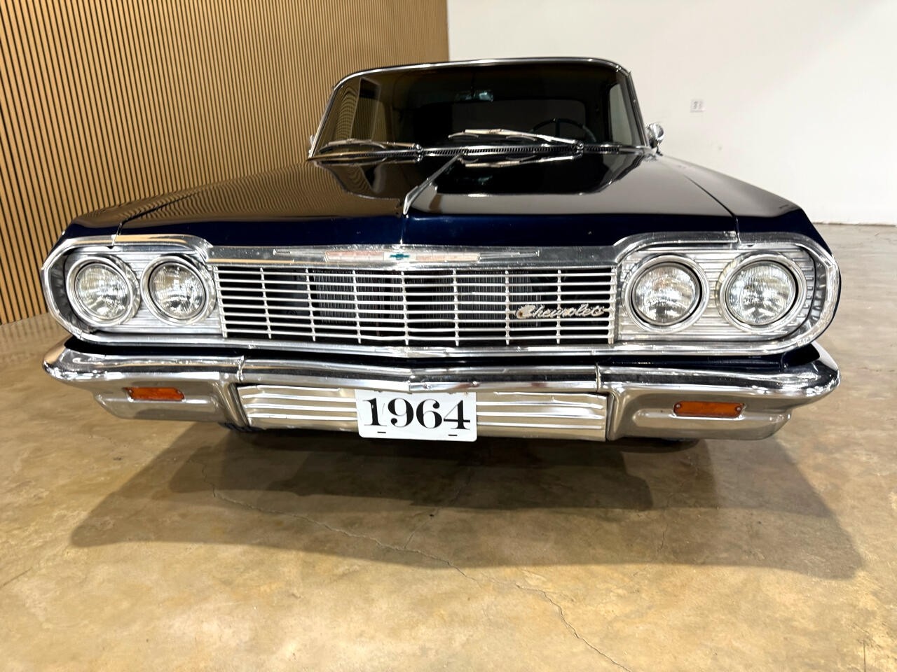 Chevrolet-Impala-1964-American-Muscle-Car-5