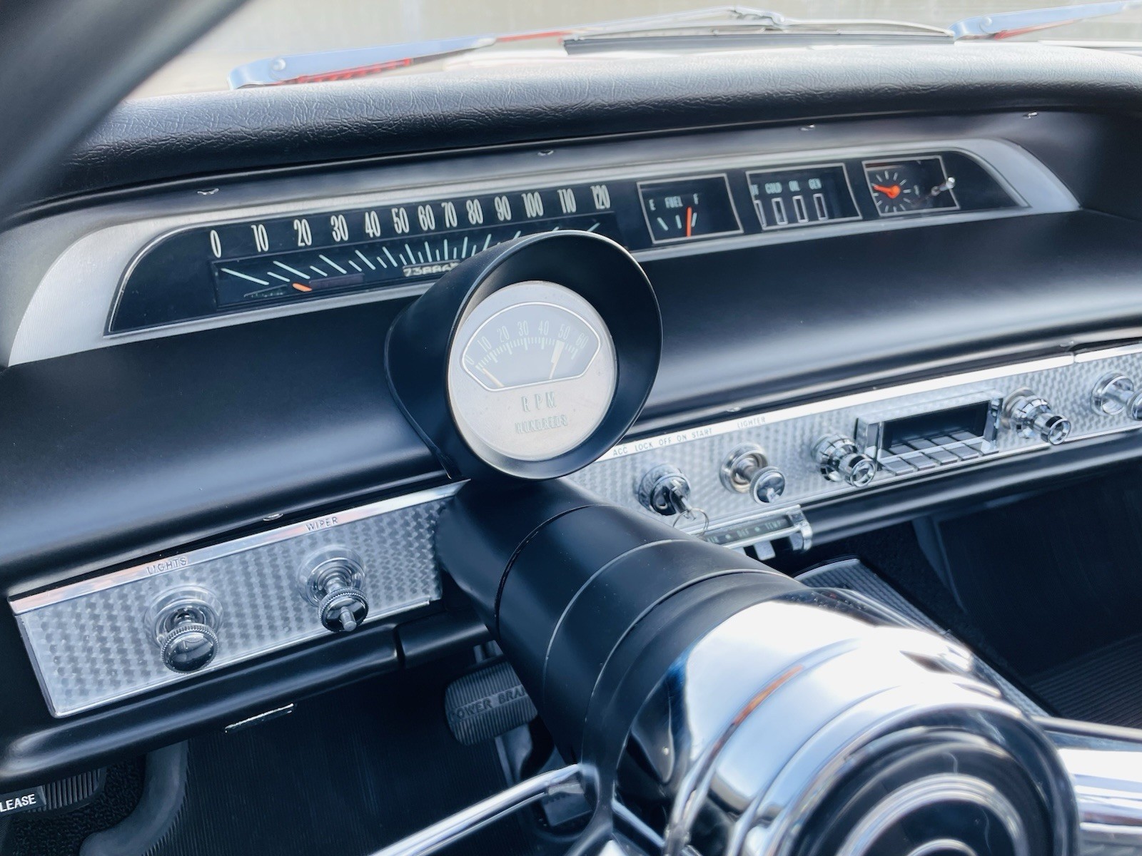 Chevrolet-Impala-1964-Convertible-5