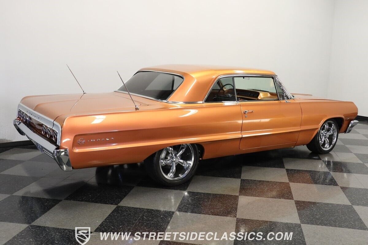 Chevrolet-Impala-1964-Coupe-11