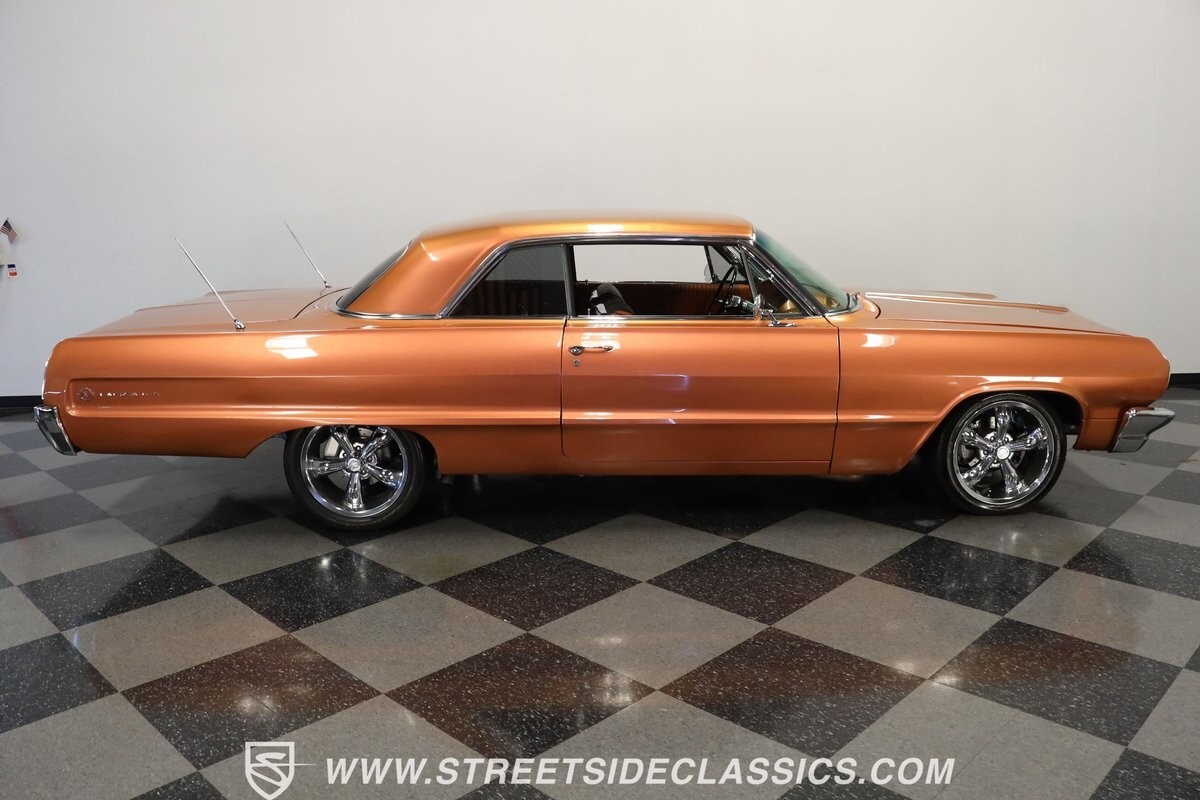 Chevrolet-Impala-1964-Coupe-12