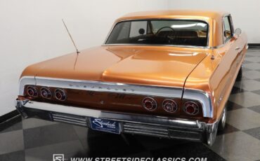 Chevrolet-Impala-1964-Coupe-9