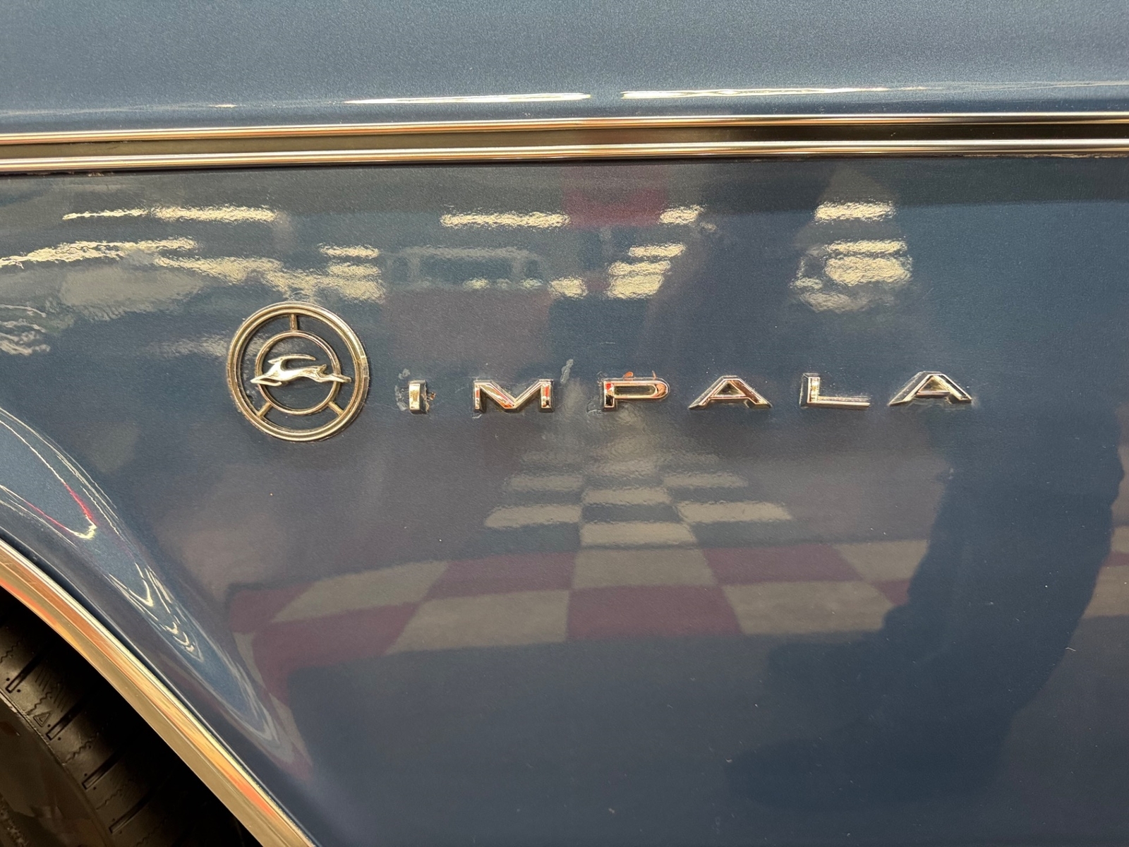 Chevrolet-Impala-1966-23