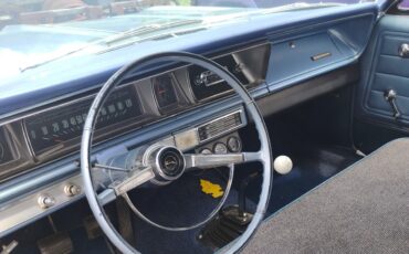 Chevrolet-Impala-1966-25