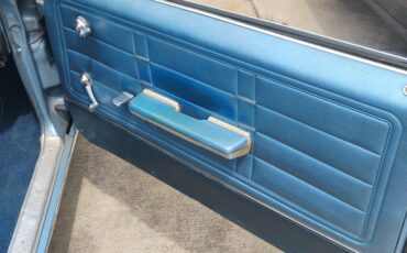 Chevrolet-Impala-1966-27
