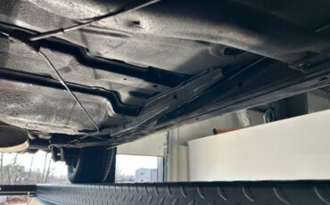 Chevrolet-Impala-1966-Black-Black-34