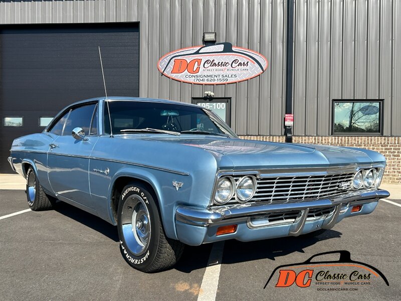Chevrolet-Impala-1966-Black-Black-35