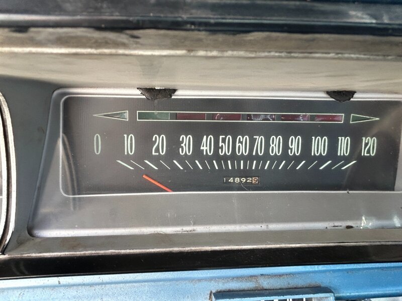 Chevrolet-Impala-1966-Black-Black-43
