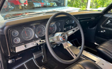Chevrolet-Impala-1967-Coupe-20
