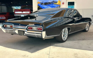 Chevrolet-Impala-1967-Coupe-4
