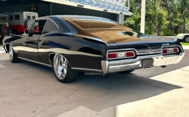 Chevrolet-Impala-1967-Coupe-6